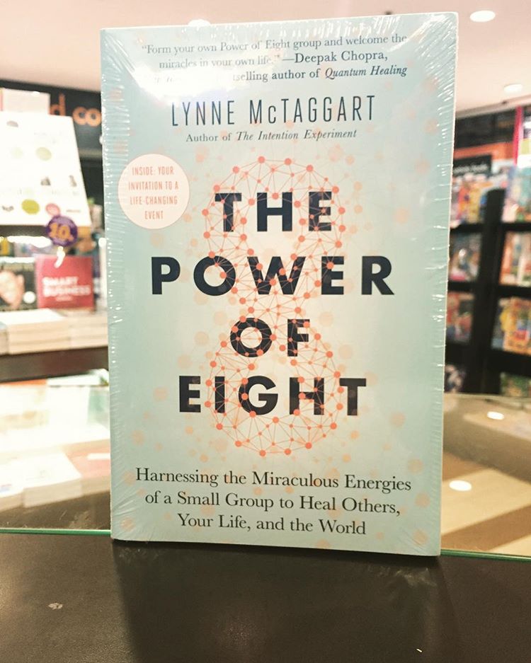 cover: The Power of Eight by Lynne McTaggart